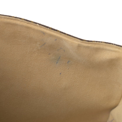 Louis Vuitton Monogram Beverly GM 15 of 19
