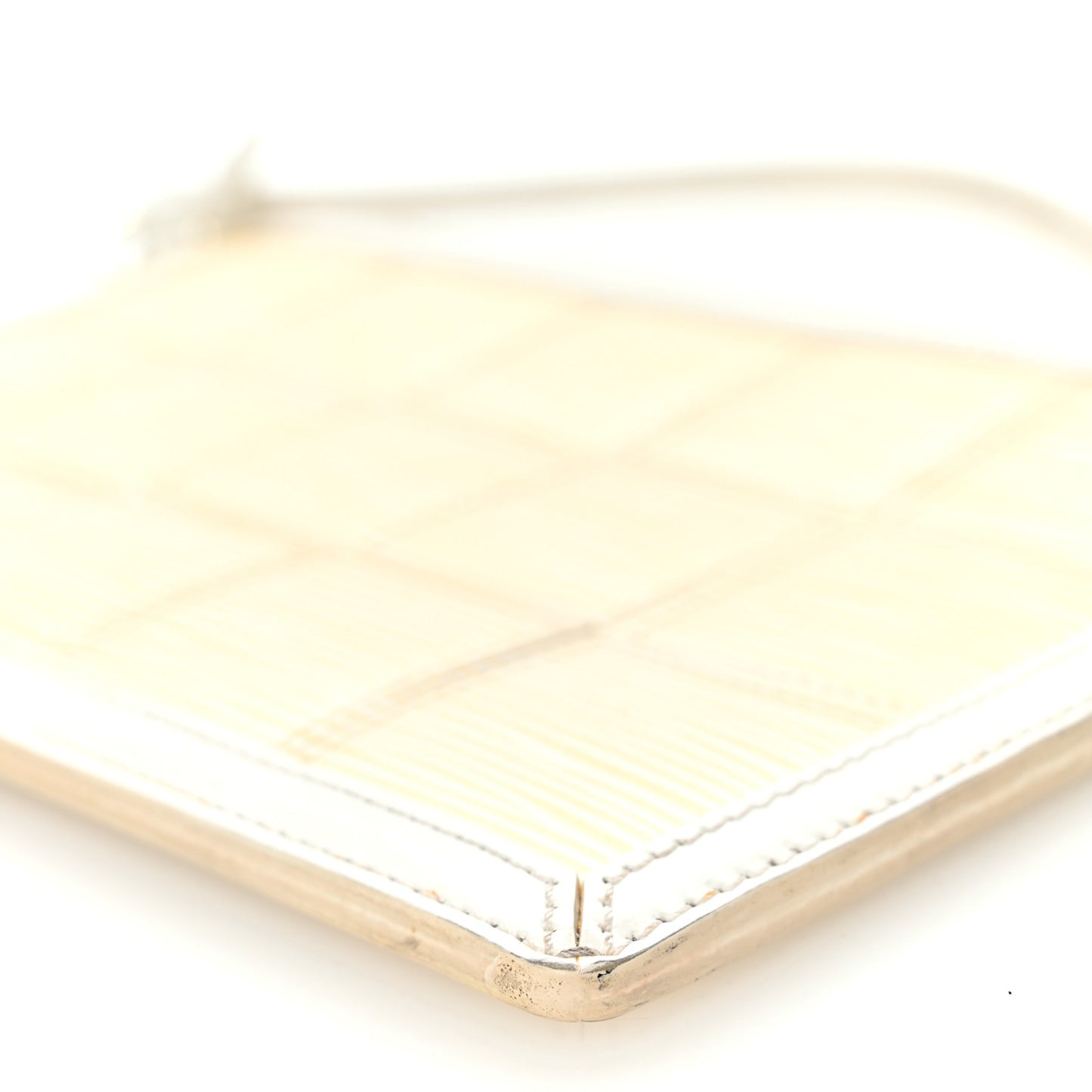 Epi Stretch Delmonico Pochette White