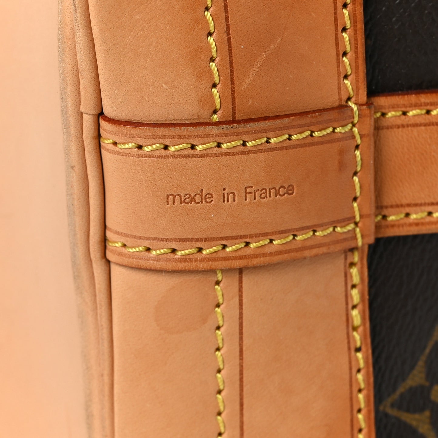 Monogram Noe