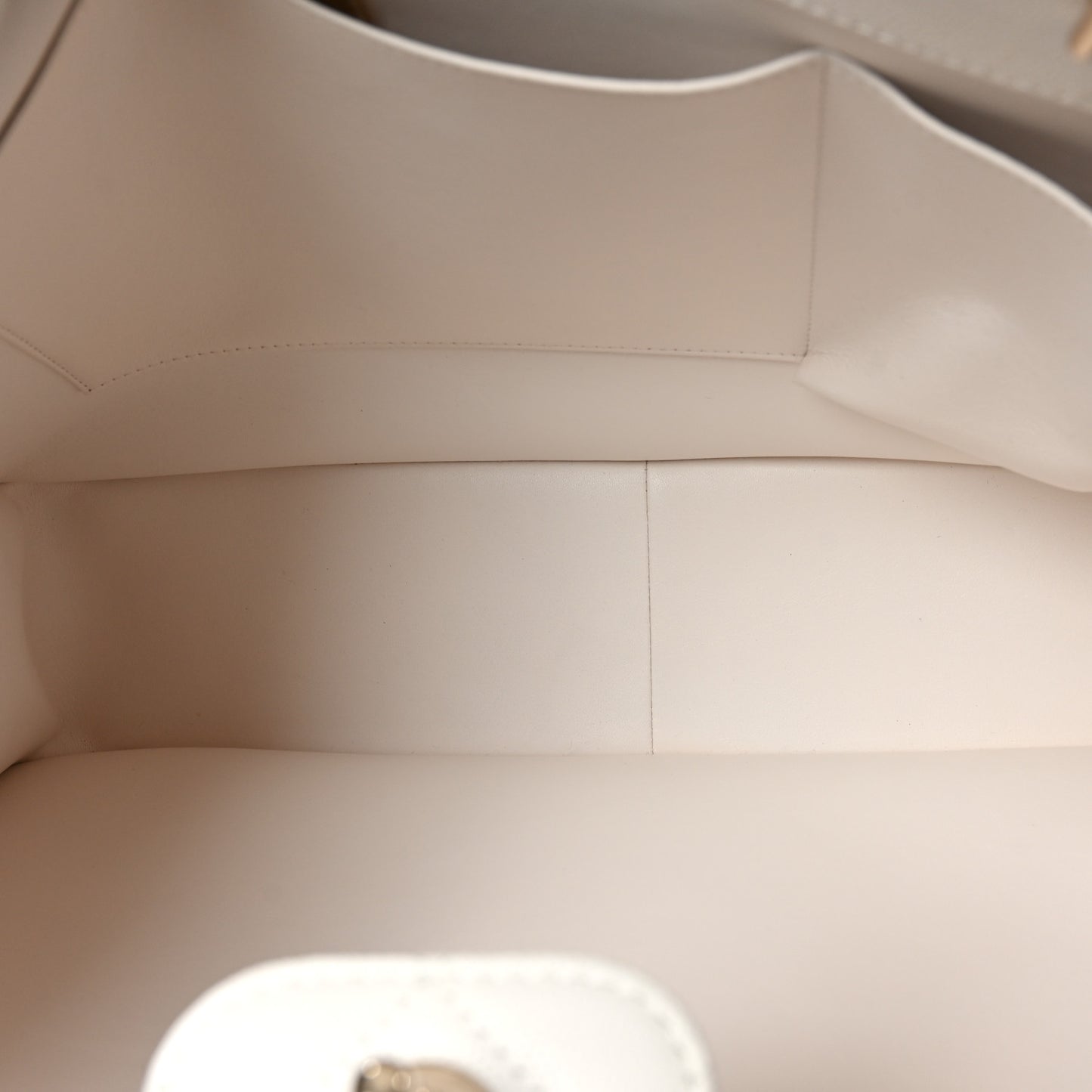 Caviar Quilted Large Classic Shopping Tote White
