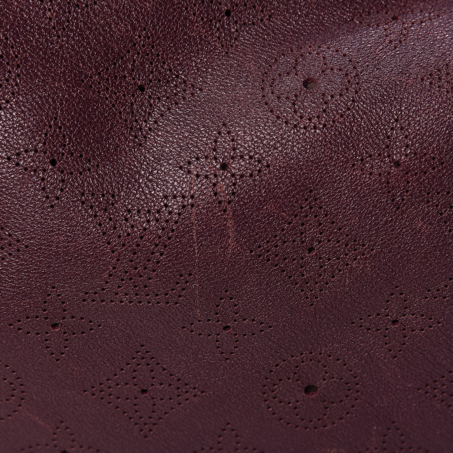 Louis Vuitton Mahina Onatah GM Aubergine 15 of 18