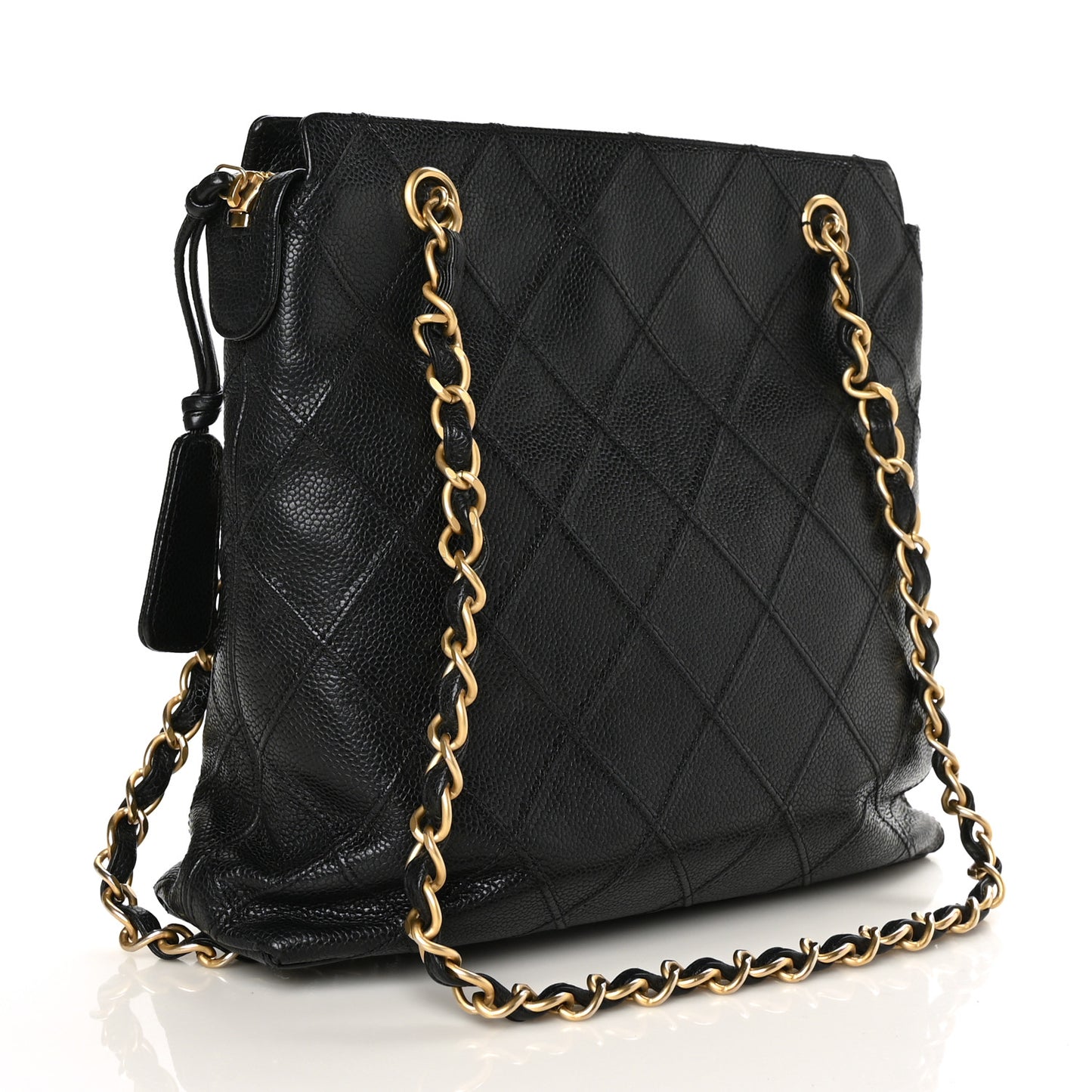 Caviar Diamond Embossed Shoulder Bag Black