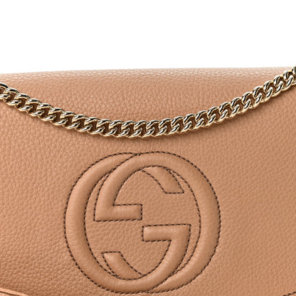 Gucci Pebbled Calfskin Medium Soho Flap Crossbody Camelia 8 of 10