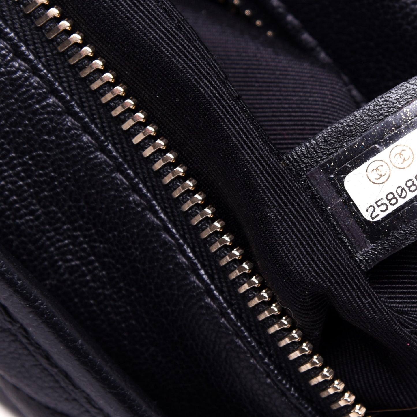 Patent Goatskin Quilted Medium Gabrielle Hobo Black