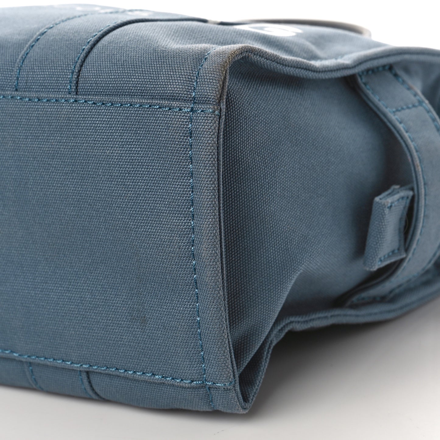 Cotton Canvas Medium The Traveler Tote Bag Blue Shadow