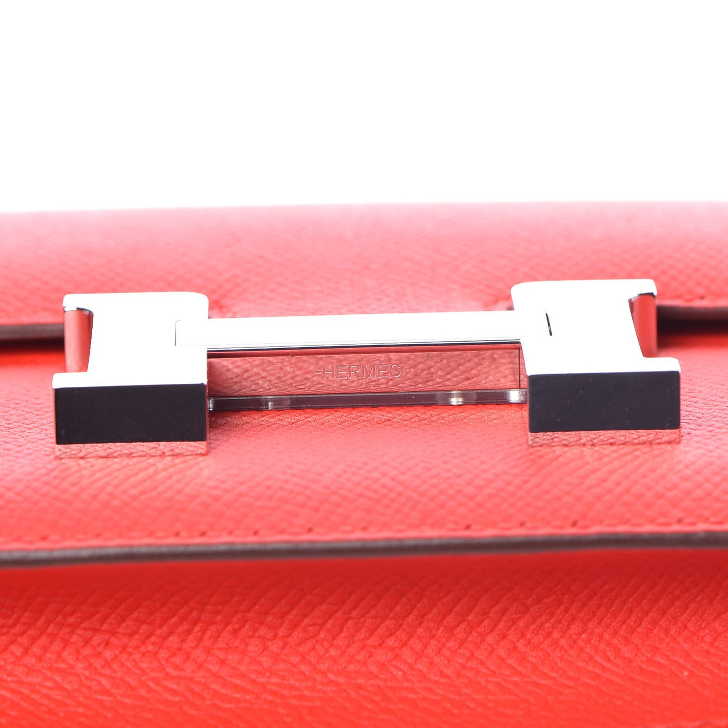 Epsom Constance 18 Rouge de Coeur