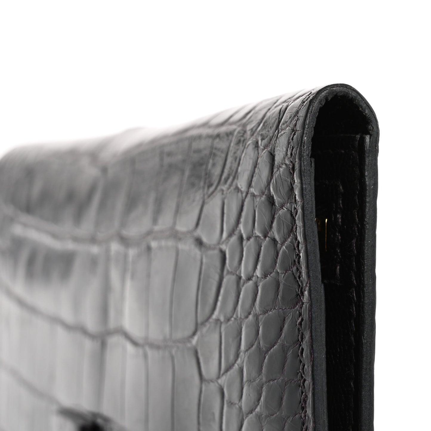 Shiny Alligator Bearn Gusset Wallet Aubergine