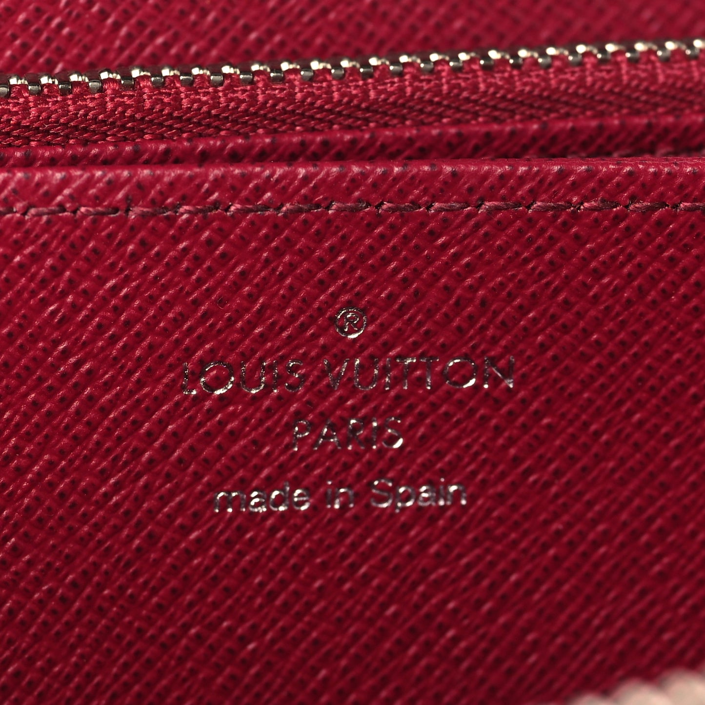 Epi Zippy Wallet Fuchsia
