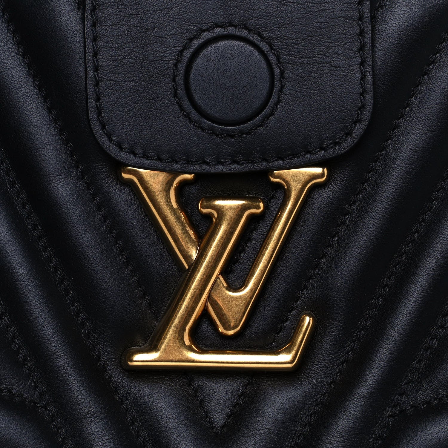 Louis Vuitton Calfskin New Wave Chain Tote Black 6 of 13
