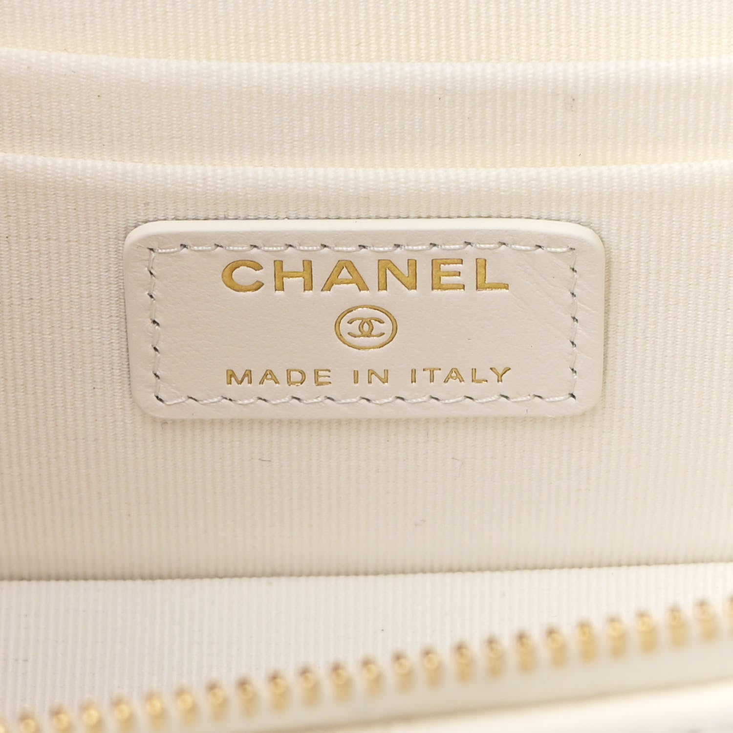 Chanel Lambskin Quilted Polly Pocket East West Top Vanity With Chain White 6 of 10