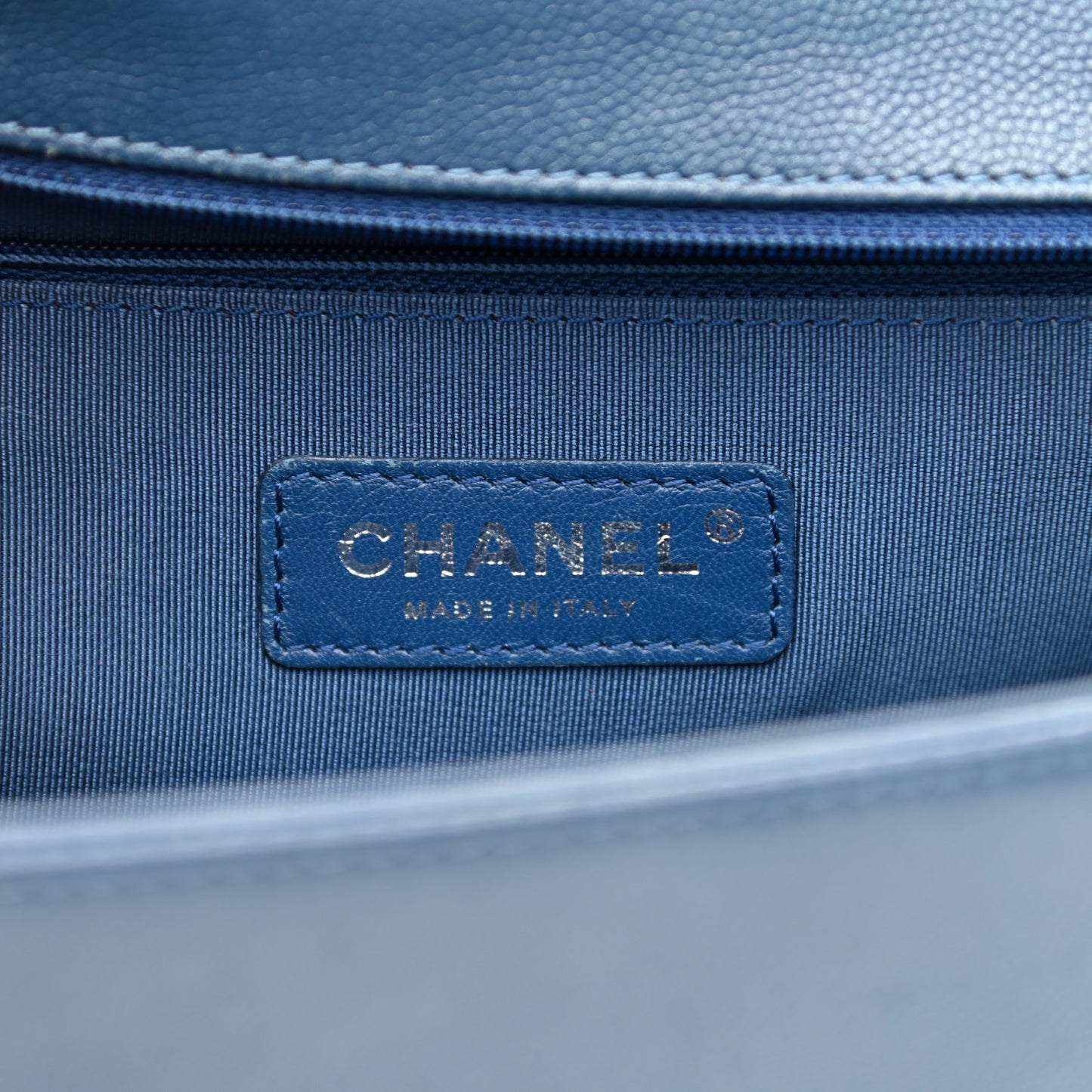Caviar Quilted New Medium Boy Flap Blue