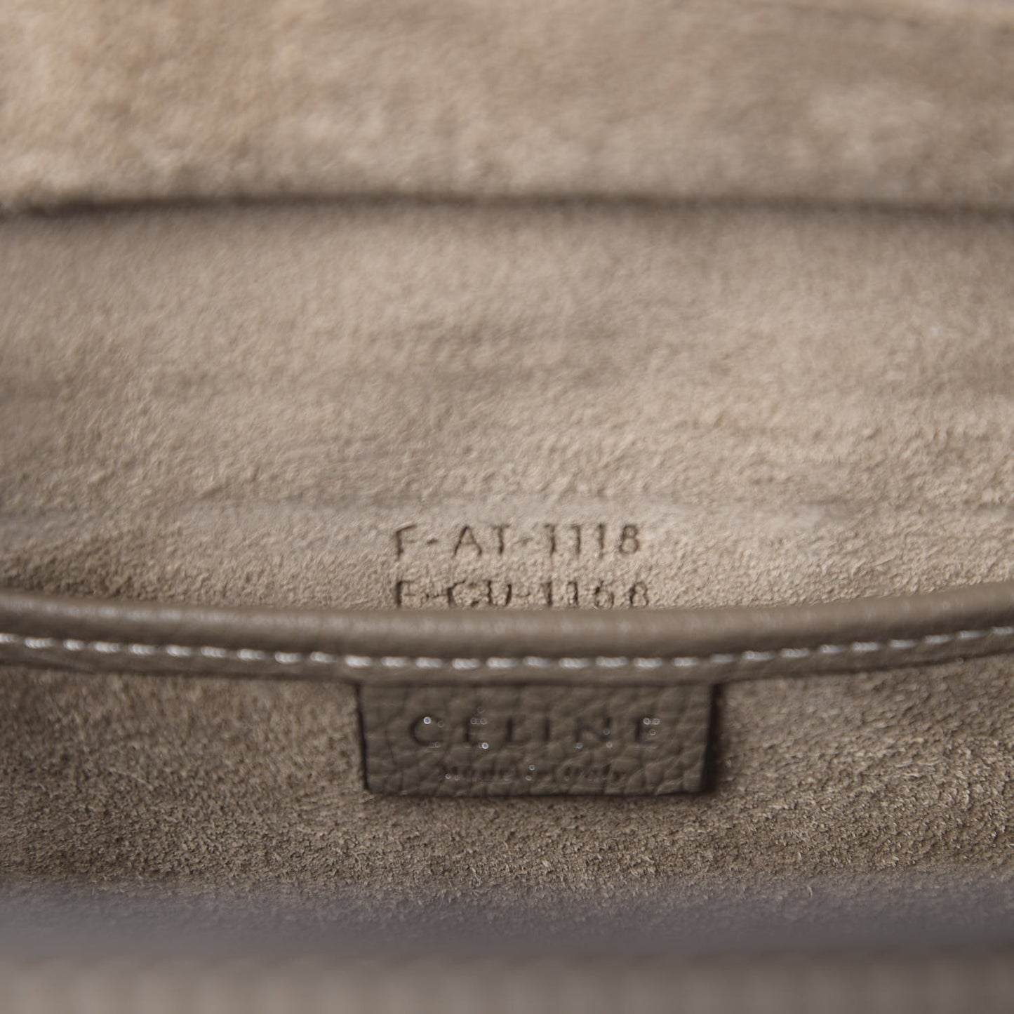 Drummed Calfskin Nano Luggage Souris