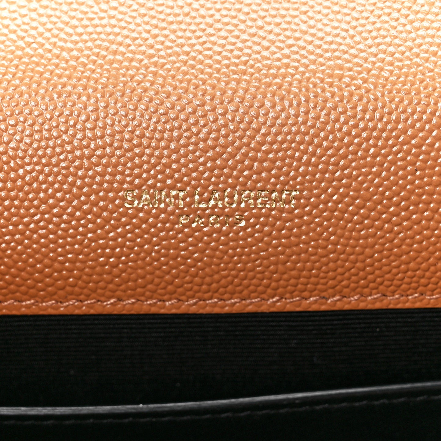 Grain De Poudre Mixed Matelasse Triquilt Monogram Chain Wallet Dune