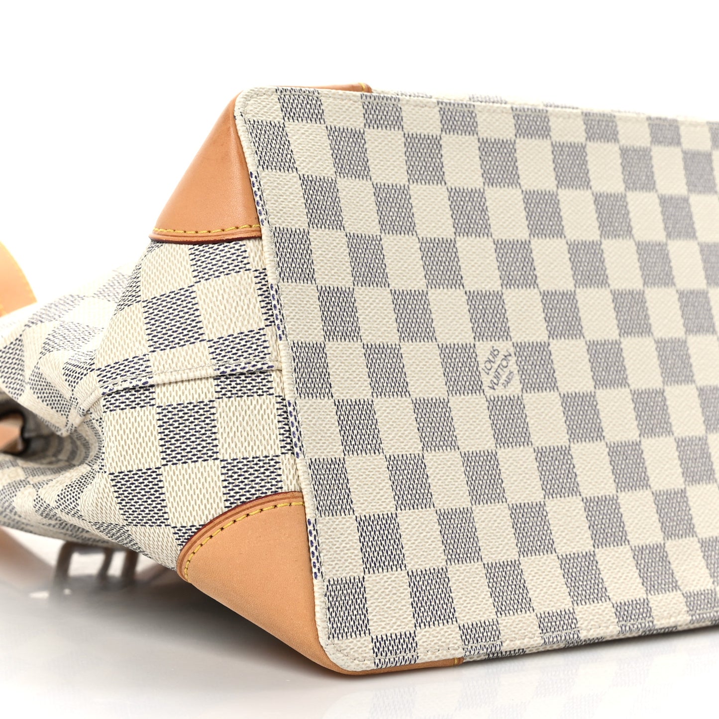 Damier Azur Hampstead MM