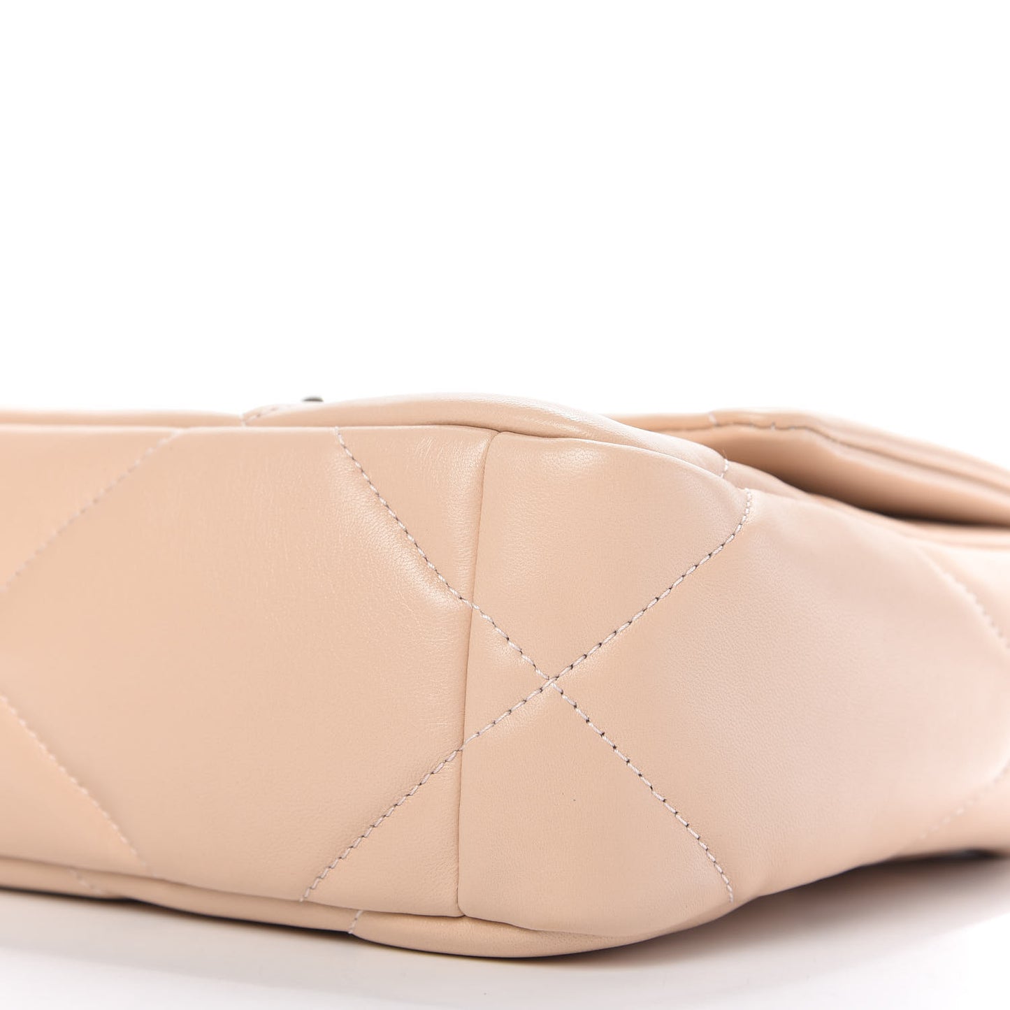 Lambskin Quilted Medium Chanel 19 Flap Beige
