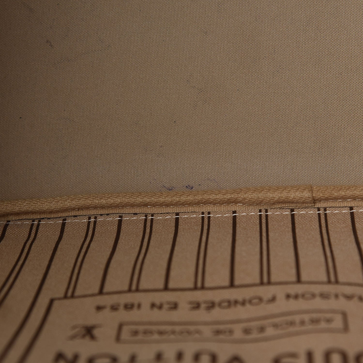 Louis Vuitton Monogram Neverfull MM 15 of 15
