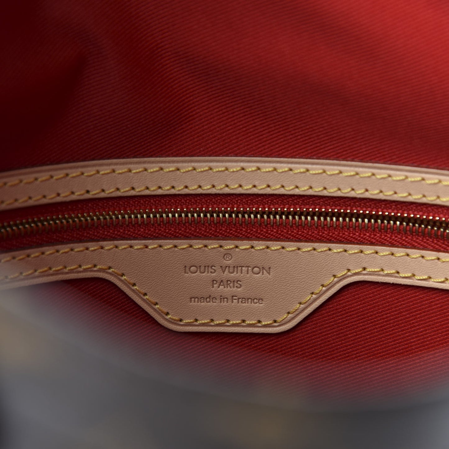 Monogram Carry It