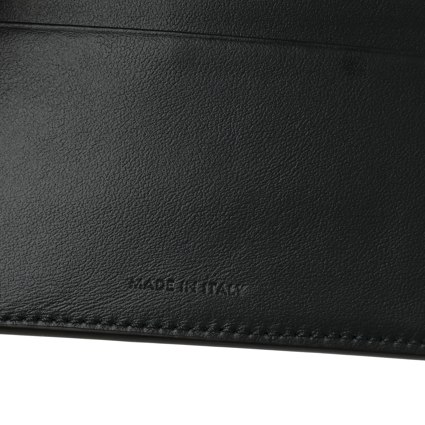 Shiny Smooth Lambskin Small Triomphe Wallet Amazone