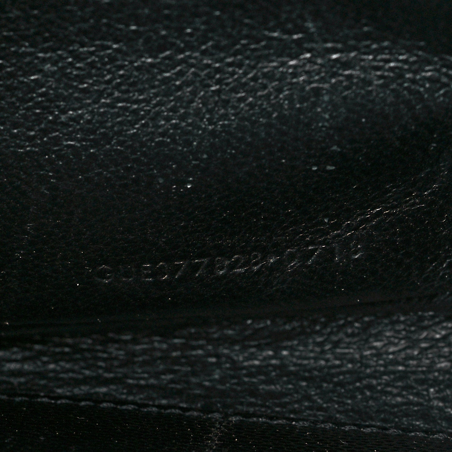 Grain De Poudre Matelasse Chevron Monogram Chain Wallet Black