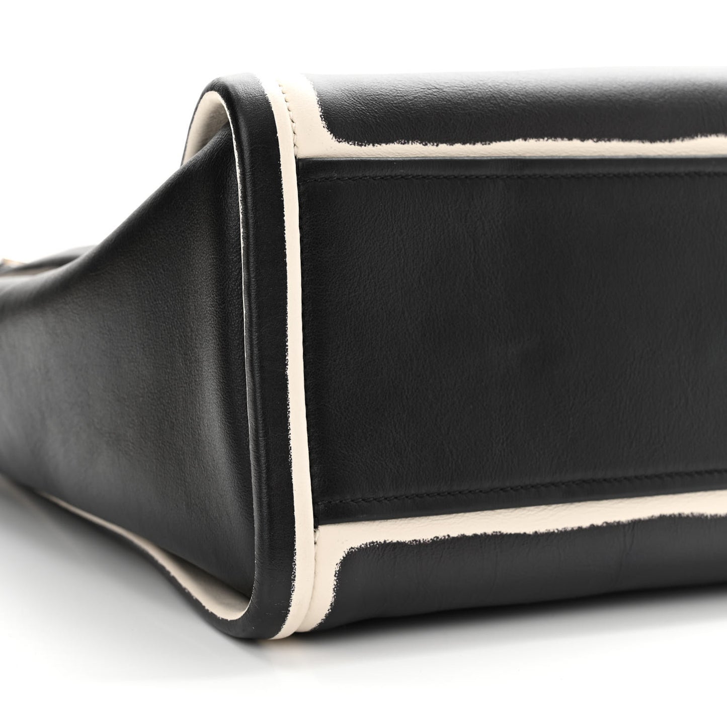 Grace Lux Concept Tote White Black