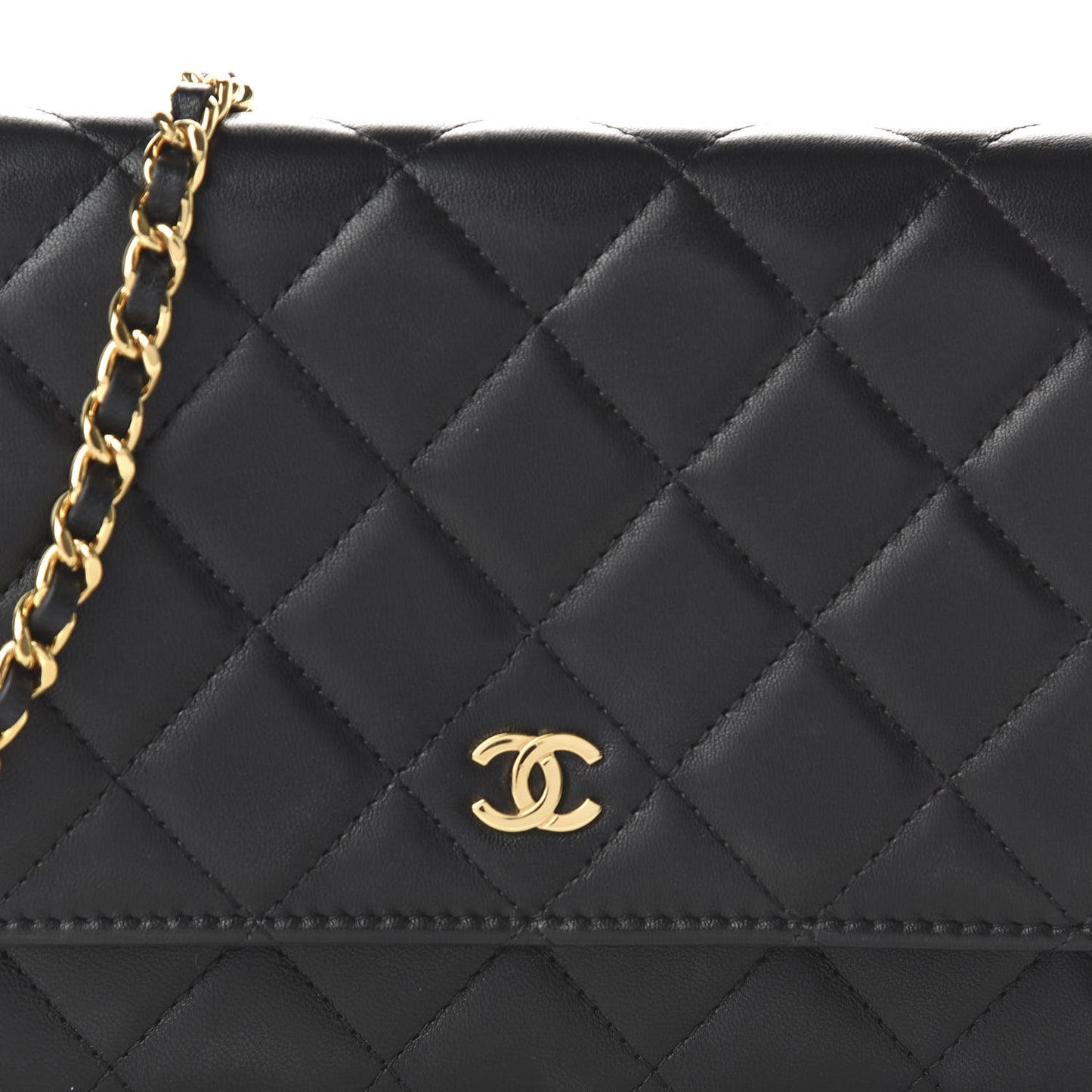 Lambskin Quilted Wallet On Chain WOC Black