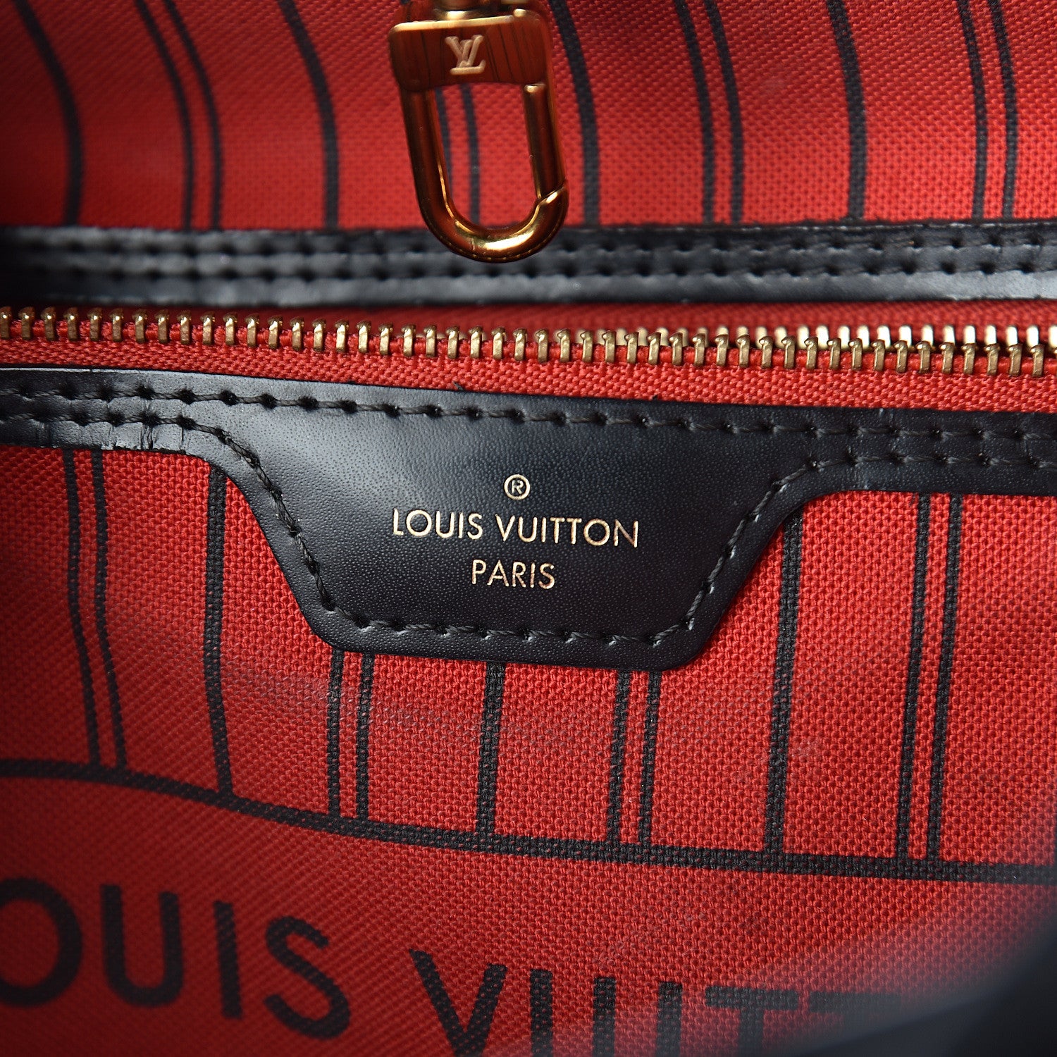 Louis Vuitton Monogram World Tour Neverfull MM 7 of 10