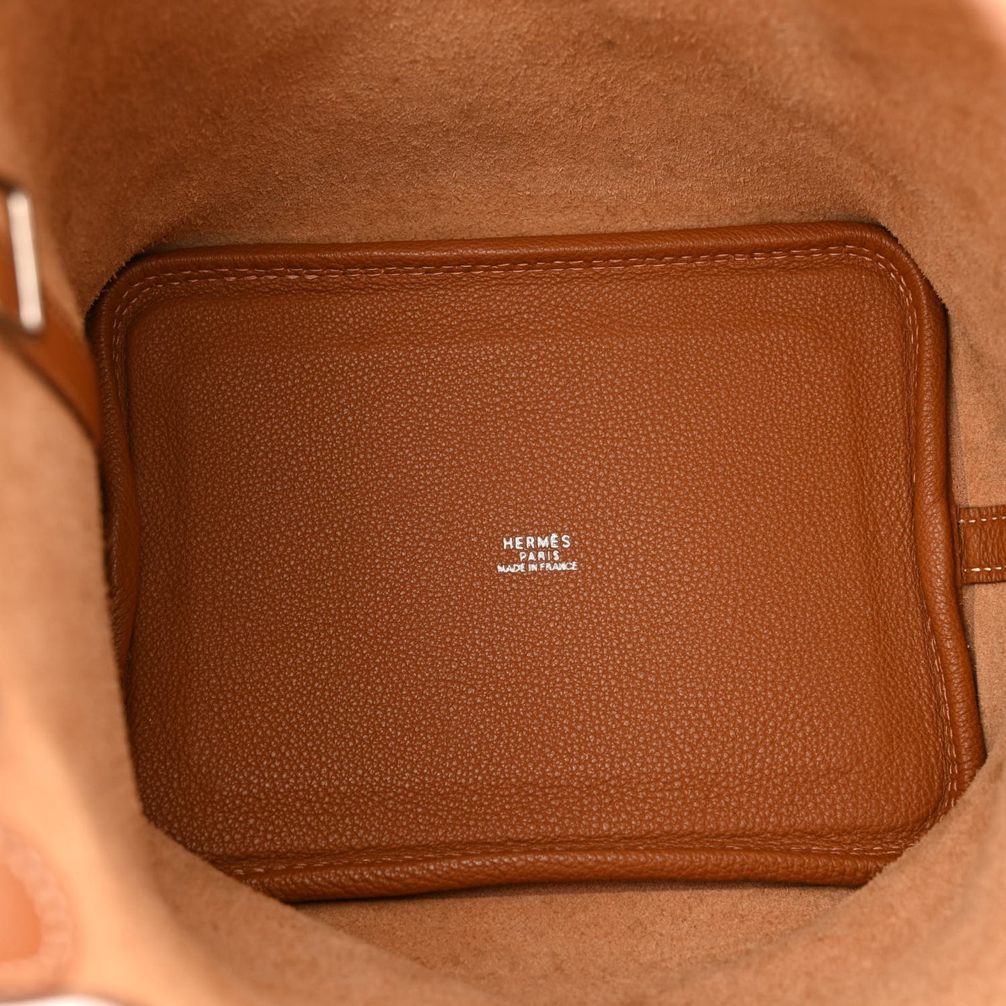 Togo Picotin 18 PM Gold