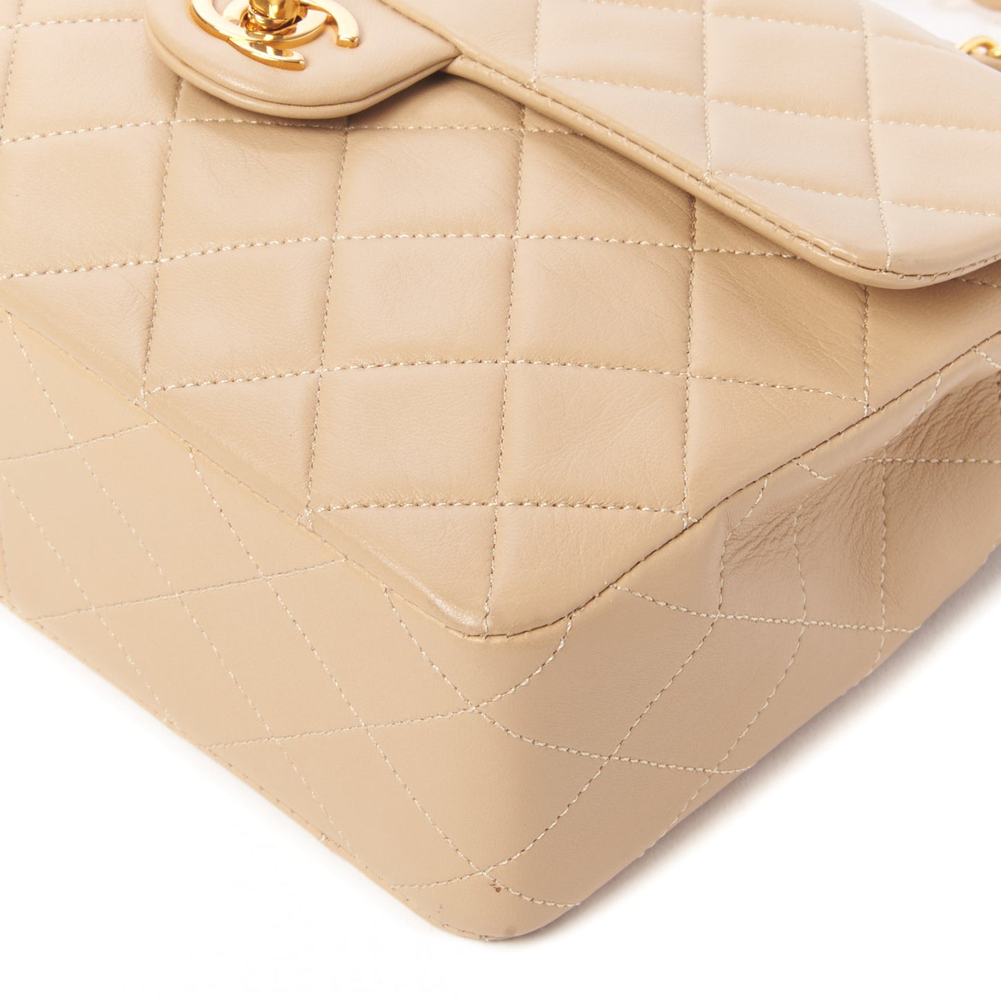 Lambskin Quilted Small Single Flap Beige