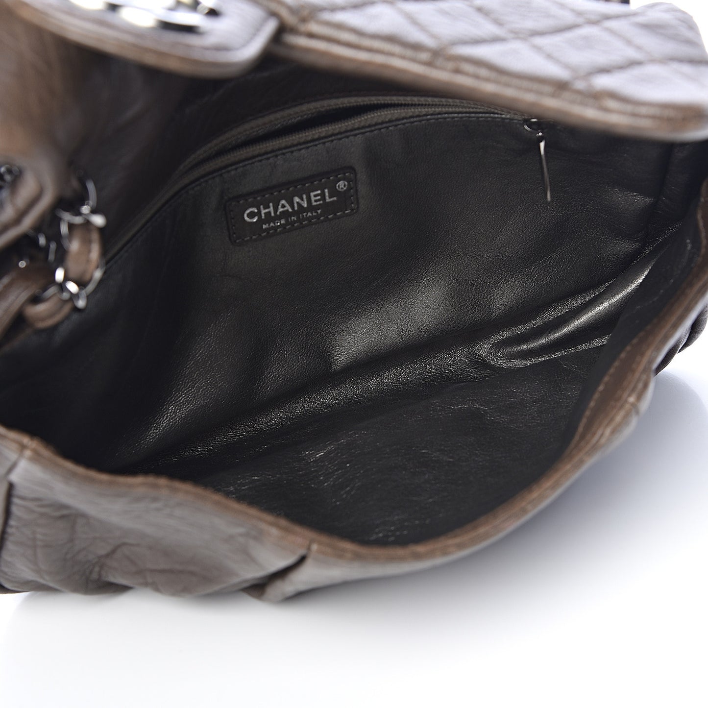 Distressed Lambskin Lady Braid Flap Brown