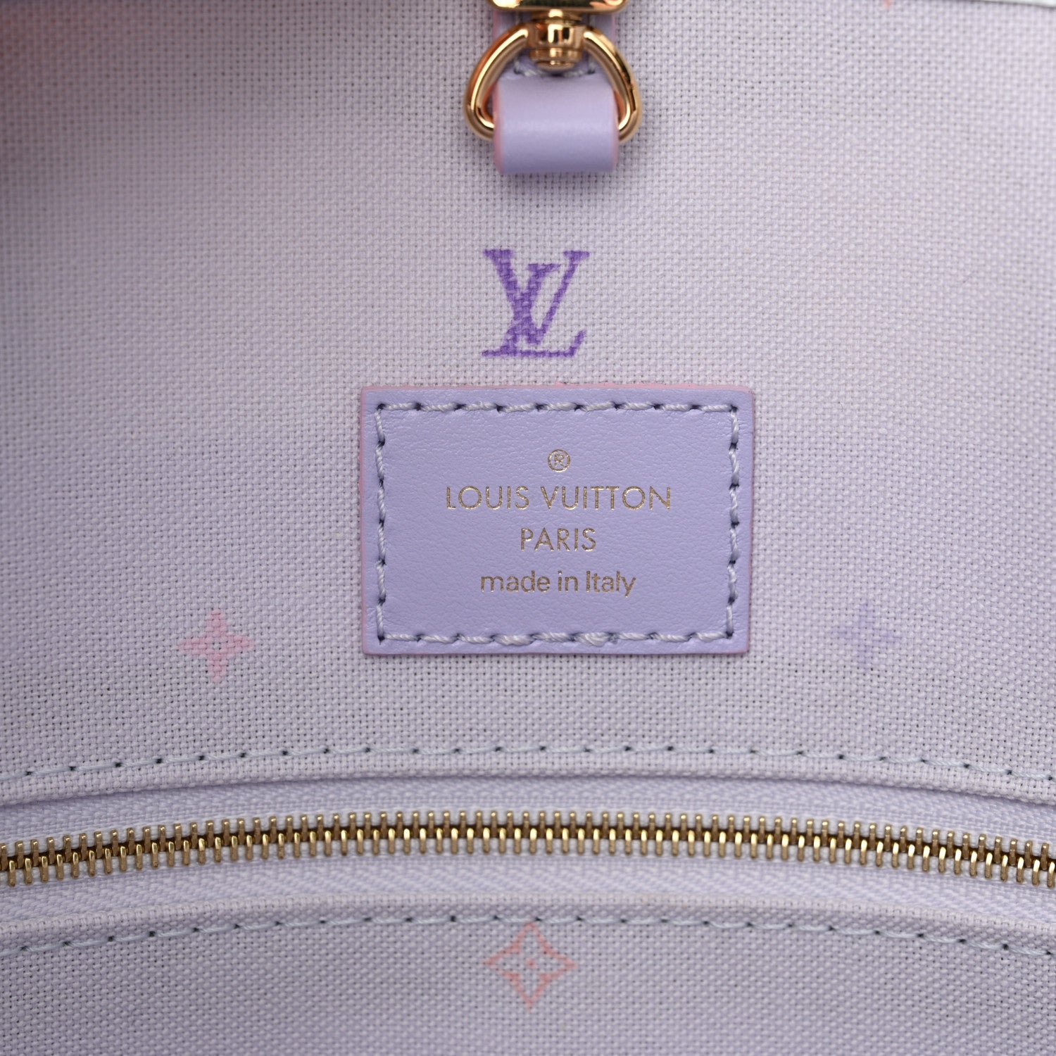Louis Vuitton Monogram Giant Spring In The City Onthego GM Sunrise Pastel 6 of 10