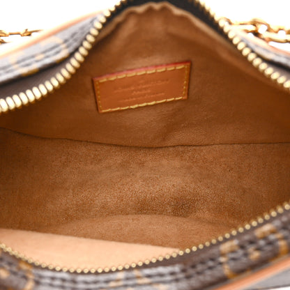 Louis Vuitton Monogram Loop 5 of 11