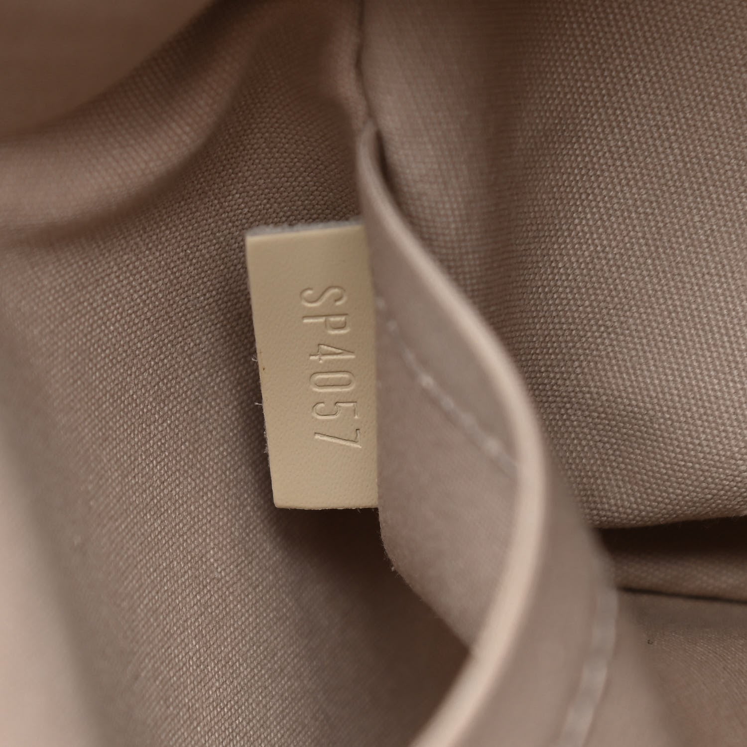 Louis Vuitton Epi Speedy 25 Ivory 7 of 13