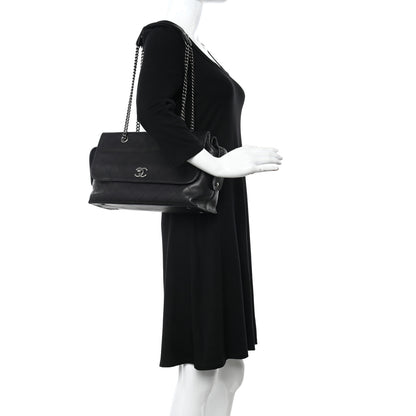 Chanel Calfskin Stitched Paris In Rome Shoulder Bag Black 2 of 13