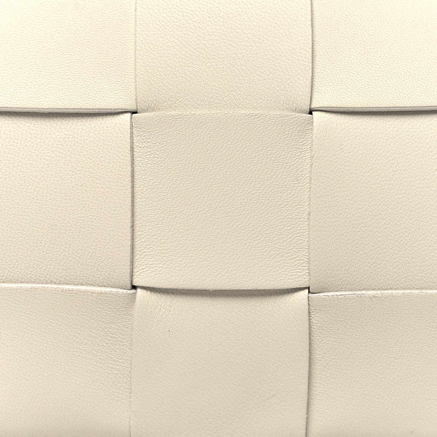 Lambskin Maxi Intrecciato Small Cassette Crossbody Bag White