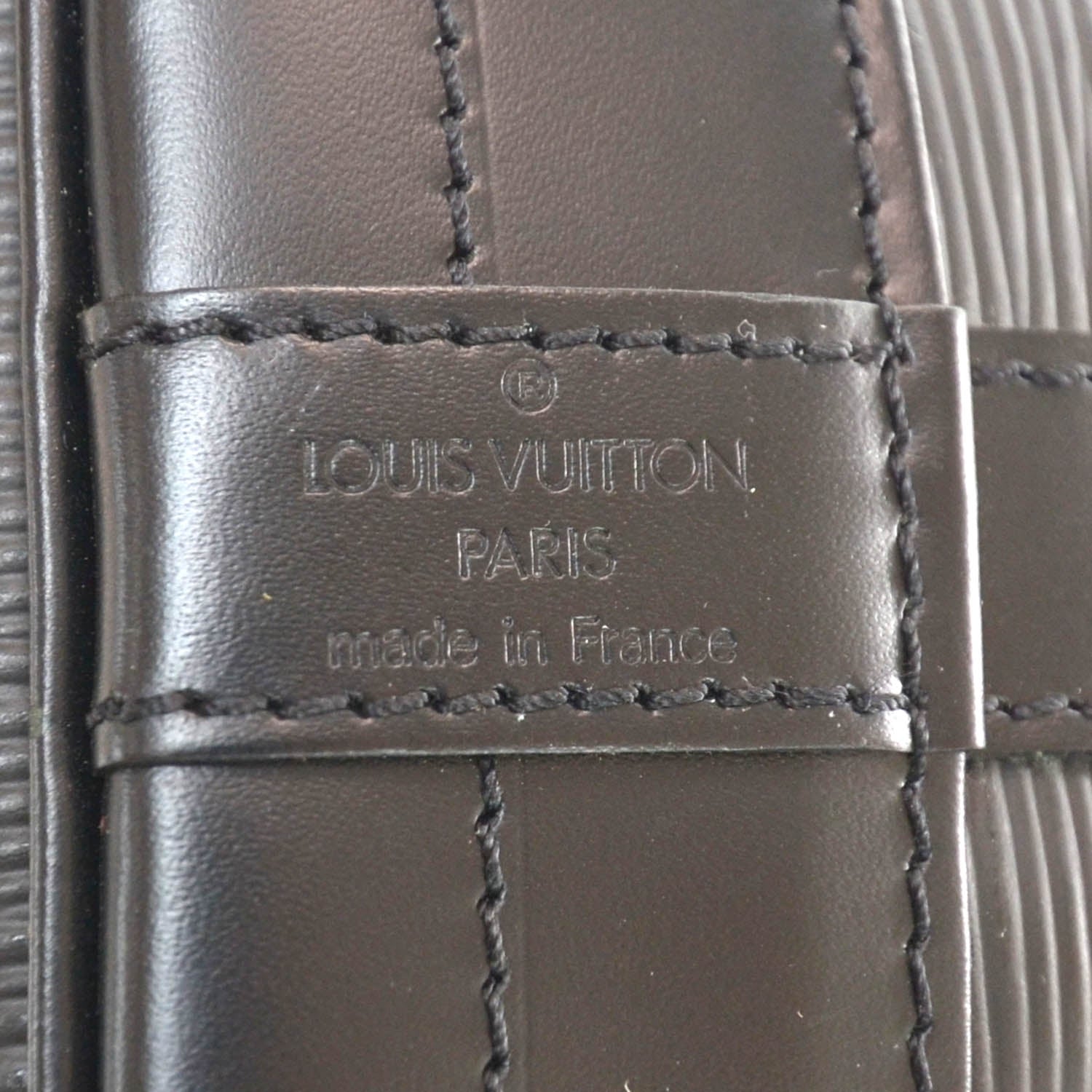 Louis Vuitton Epi Noe Black 4 of 6