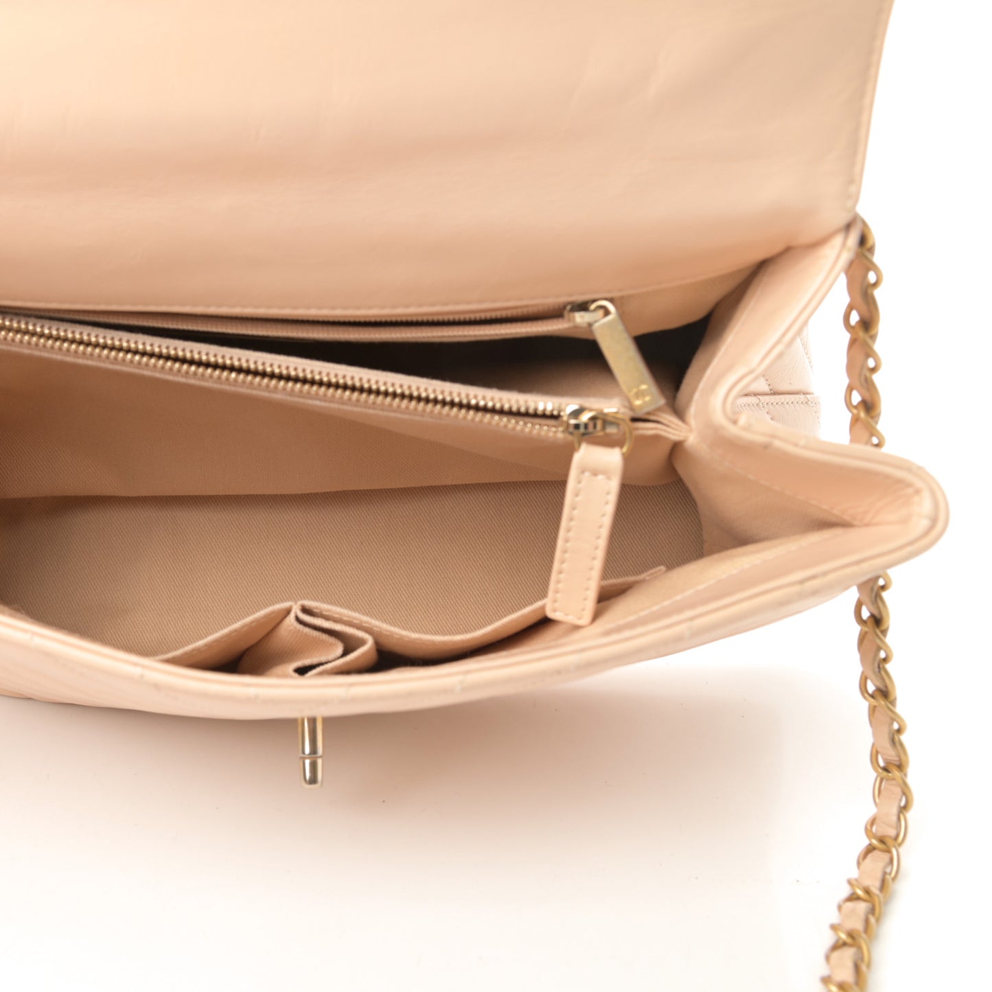 Calfskin Chevron Quilted Medium Coco Handle Flap Beige