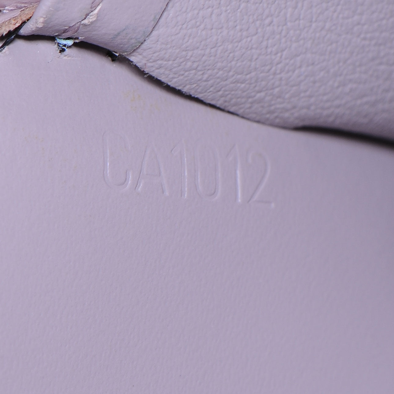 Epi Checkbook Cover Lilac