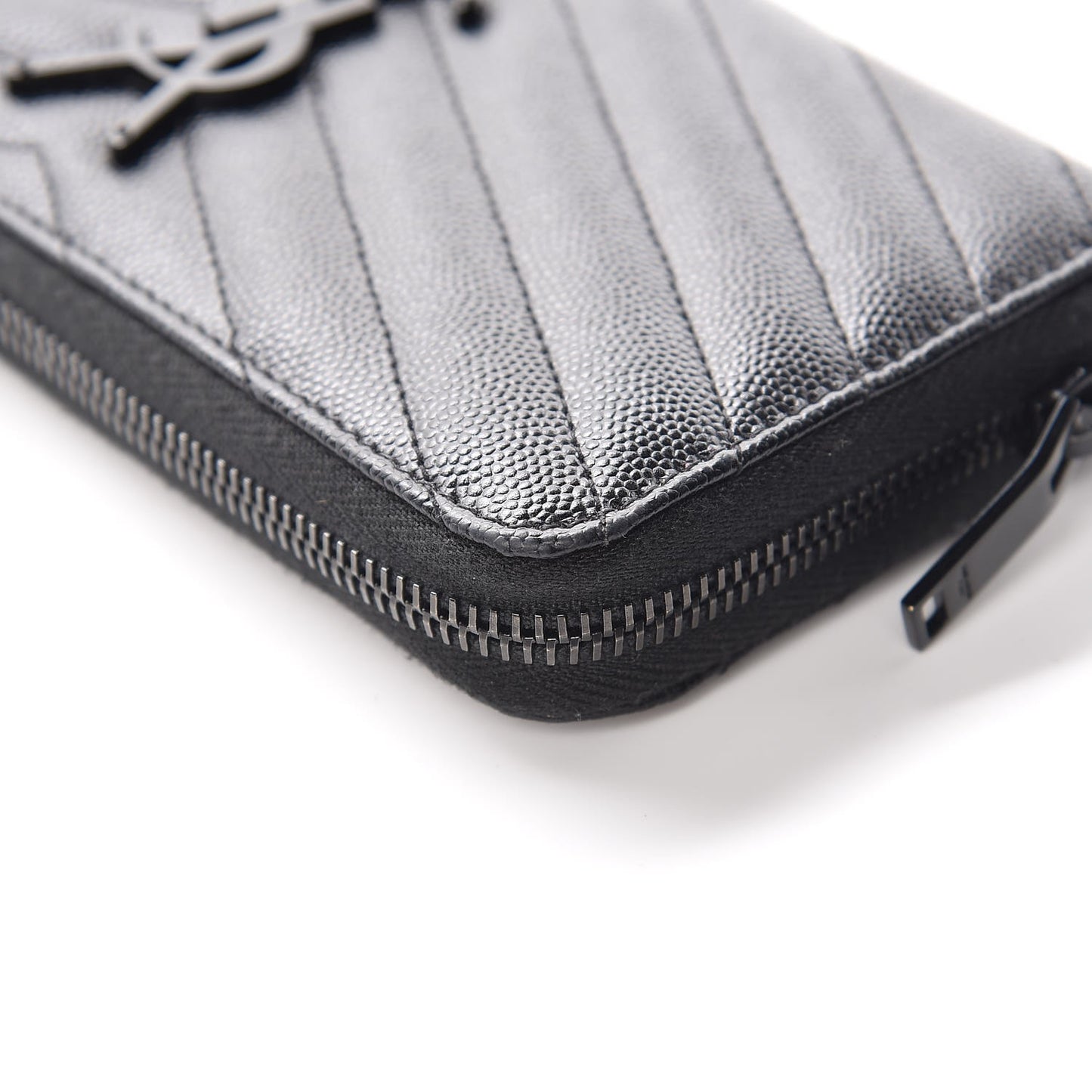 Grain De Poudre Matelasse Chevron Monogram Zip Around Wallet Black