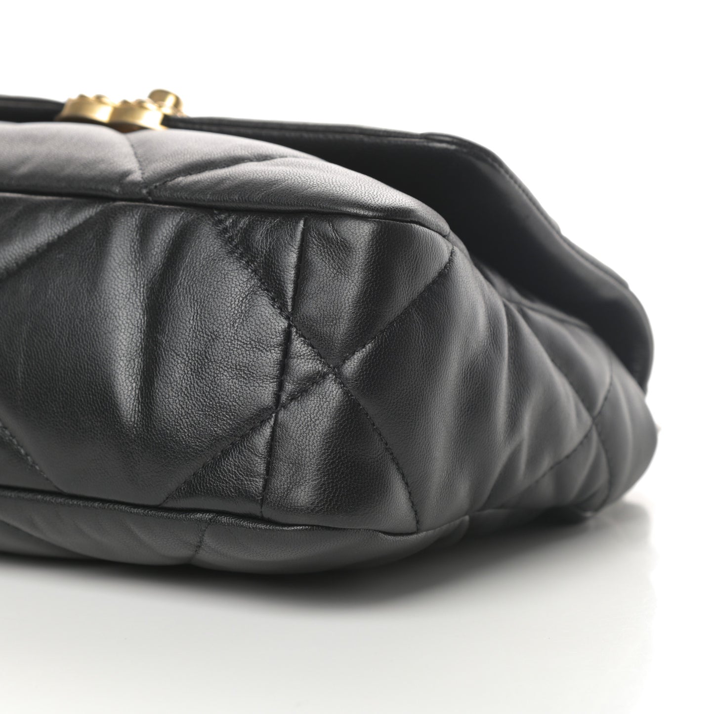 Goatskin Quilted Medium Chanel 19 Flap Black