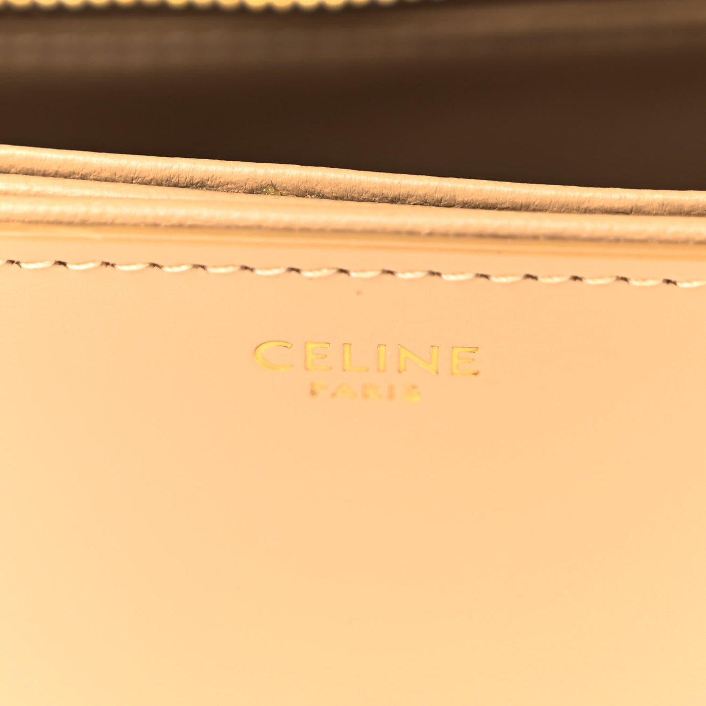 Shiny Calfskin Teen Triomphe Nude