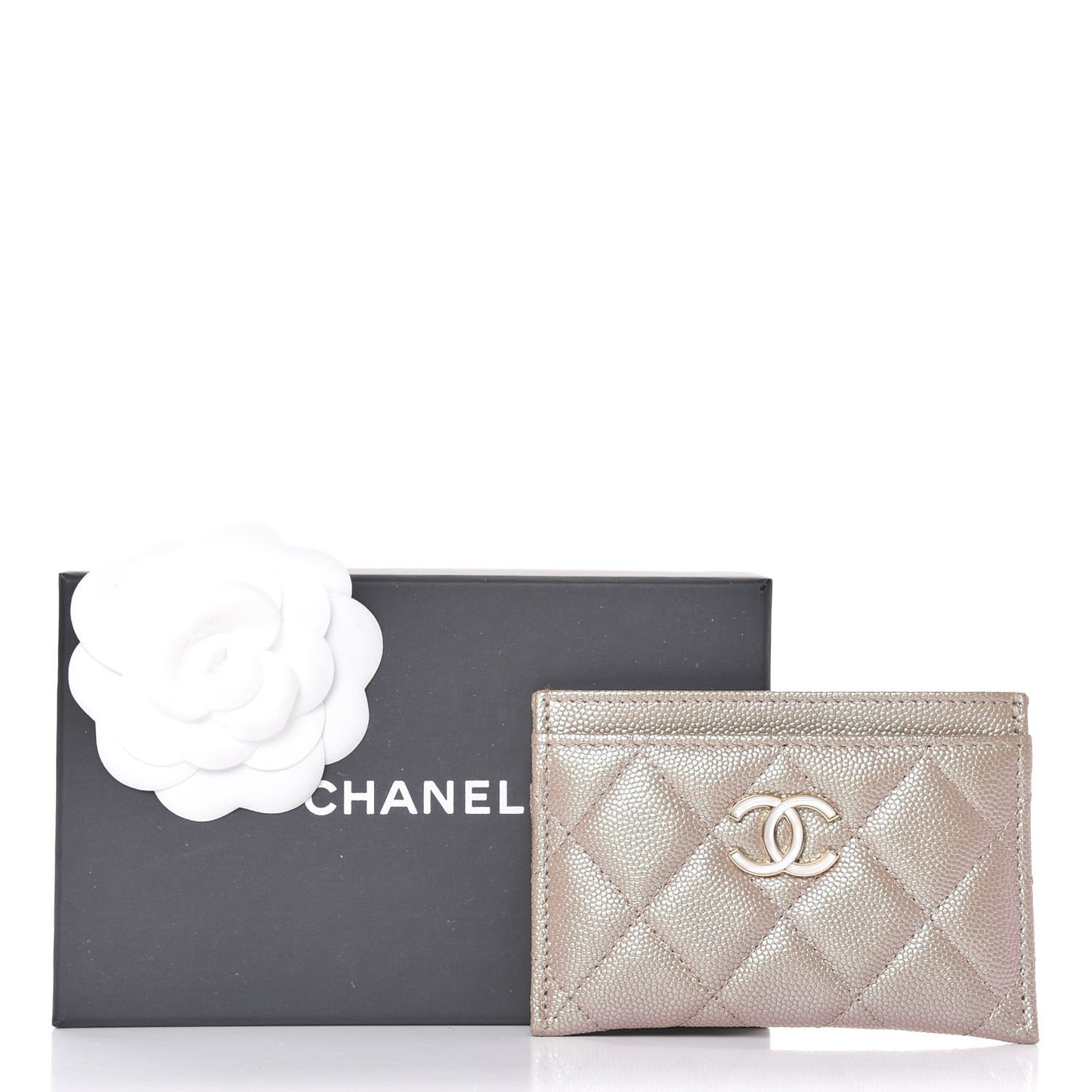 Iridescent Caviar Quilted Card Holder Beige