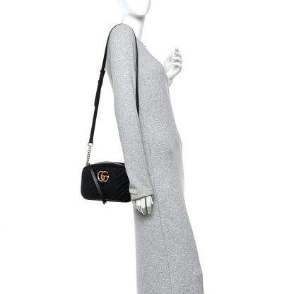 Gucci Calfskin Matelasse Small GG Marmont Chain Shoulder Bag Black 2 of 10
