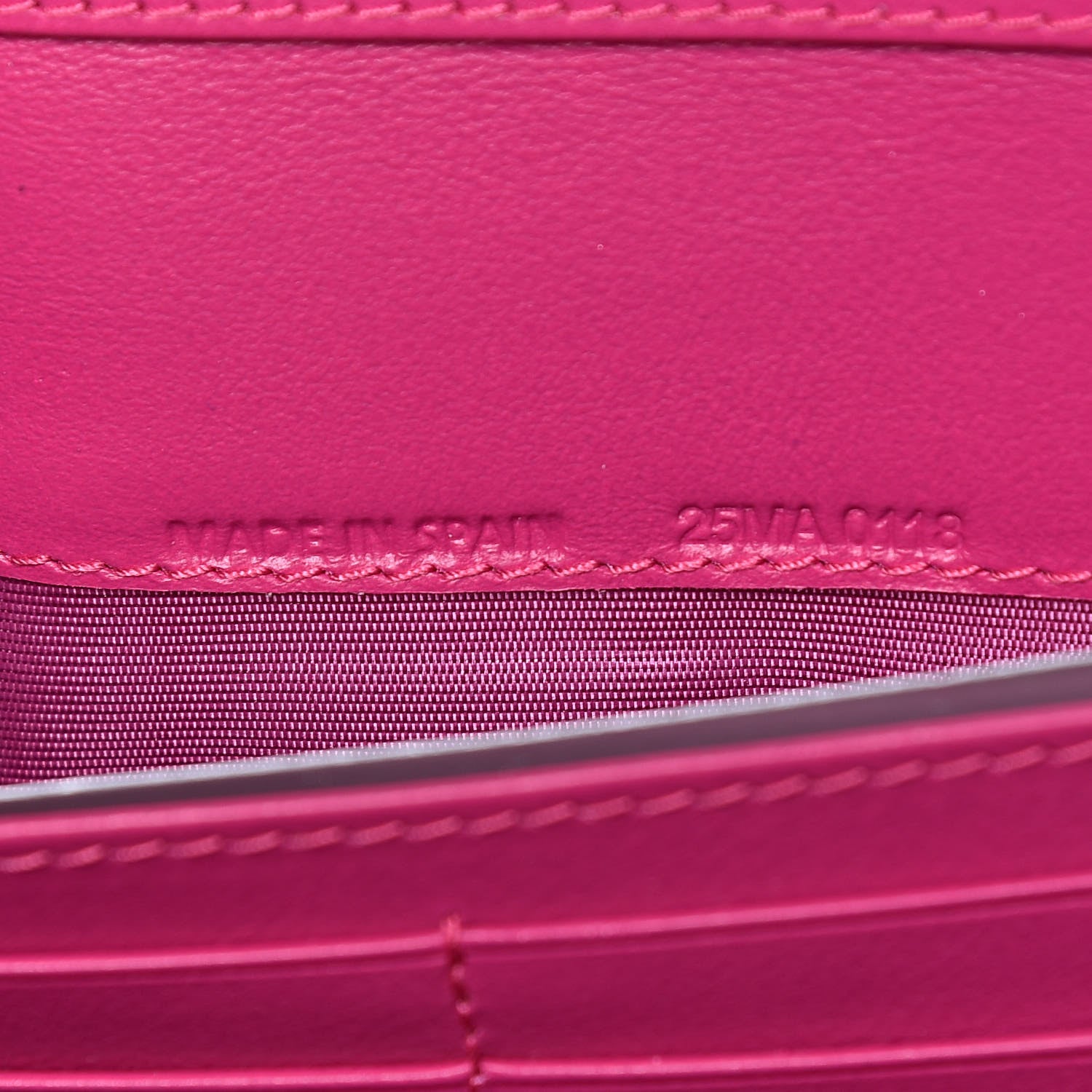 Christian Dior Patent Cannage Rendezvous Chain Wallet Magenta 7 of 11