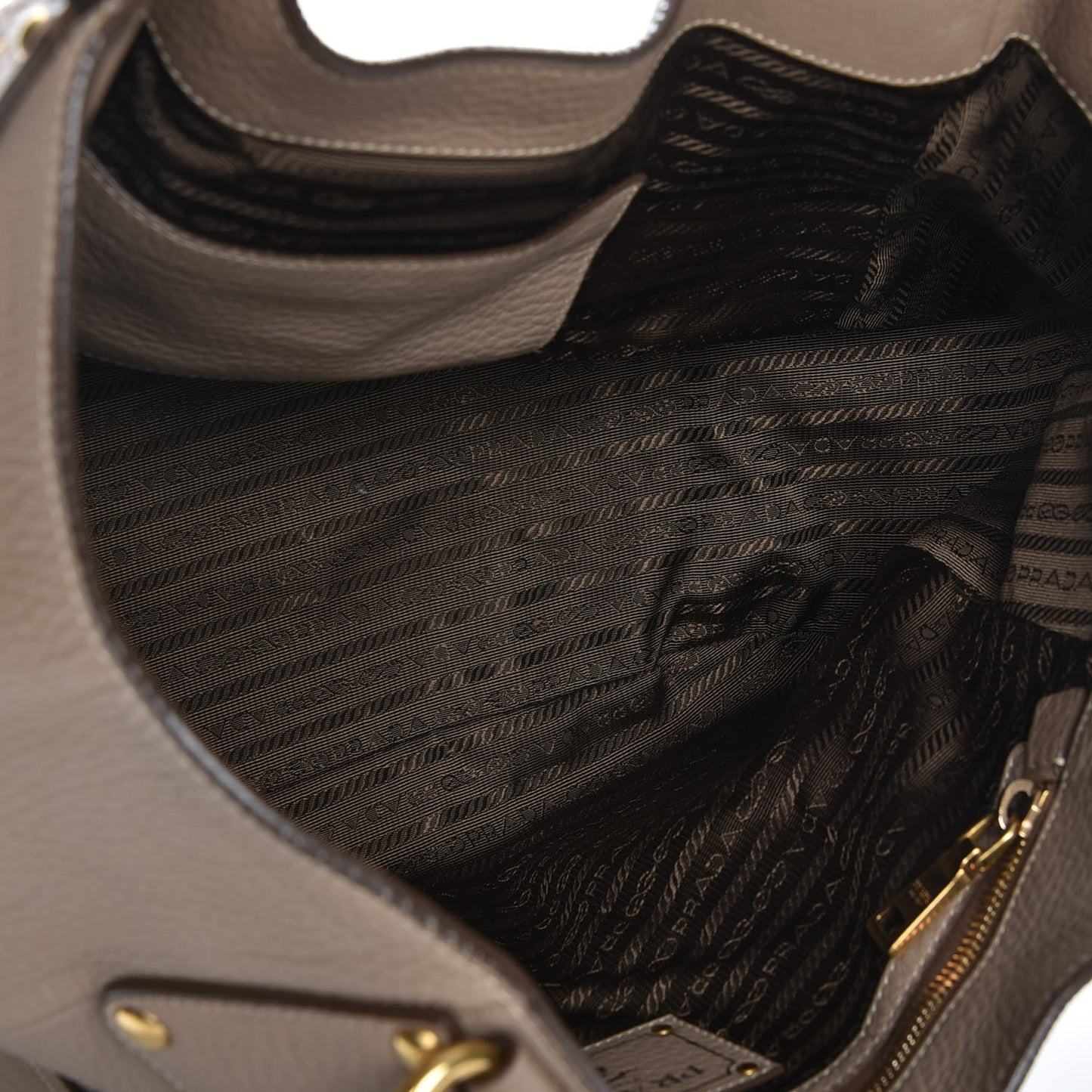 Vitello Daino Pushlock Tote Sughero