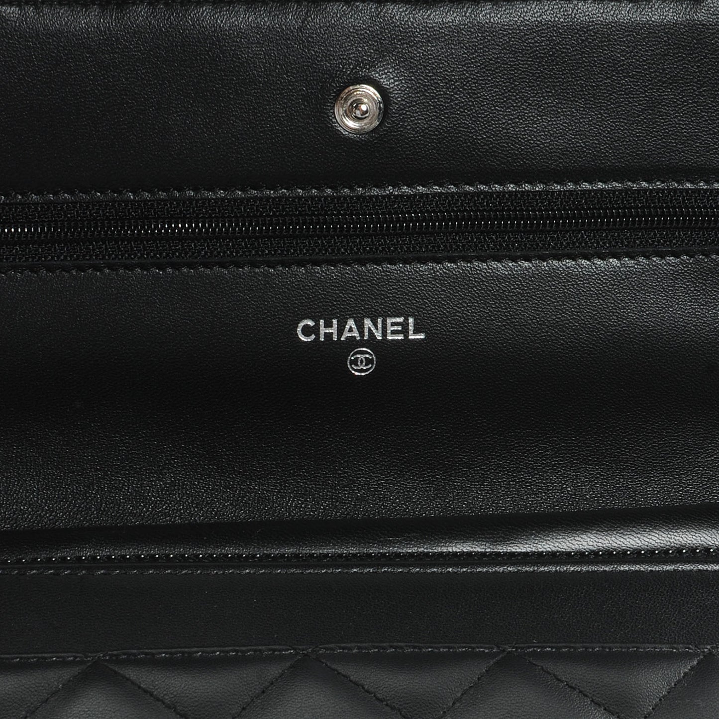 Lambskin Quilted Wallet On Chain Black