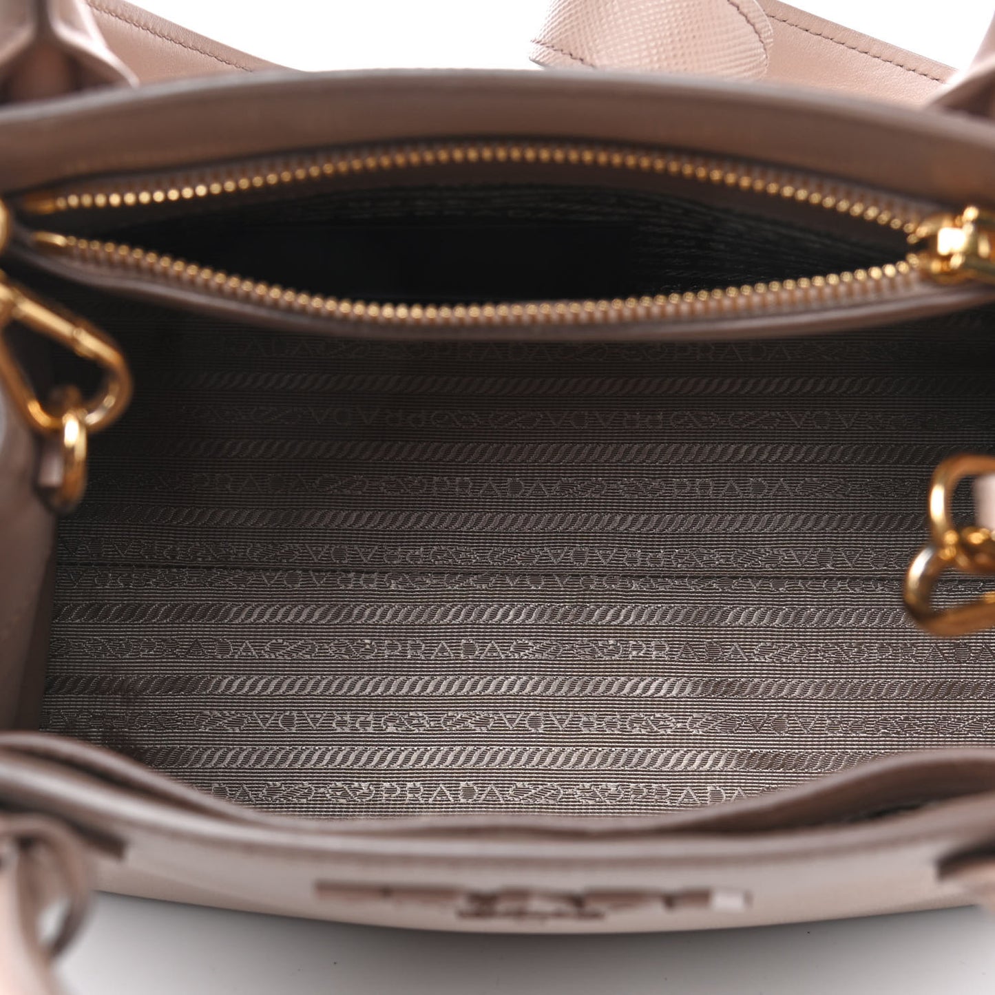 Saffiano Cuir Calfskin Small Monochrome Top Handle Tote Cipria