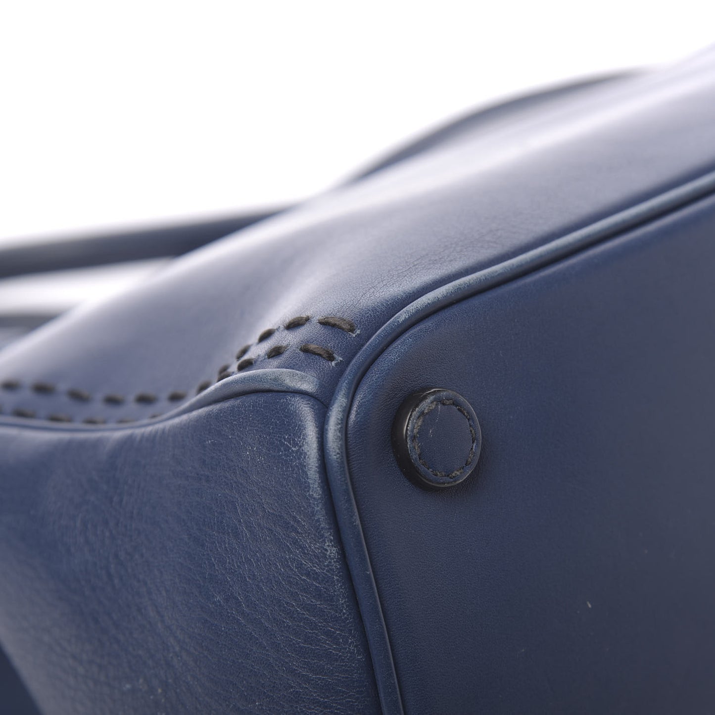 City Calf Hand Stitched Medium Galleria Double Zip Tote Bleuette