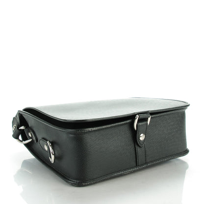 Louis Vuitton Taiga Andrei Ardoise 4 of 7