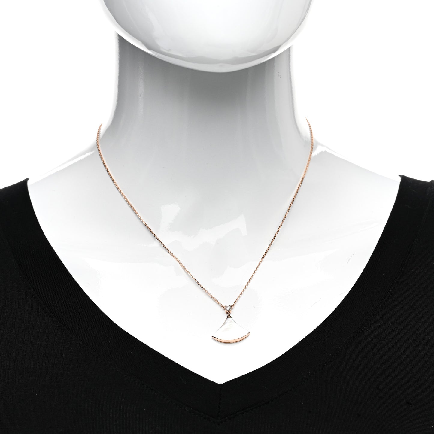 18K Rose Gold Diamond Mother of Pearl Divas' Dream Pendant Necklace