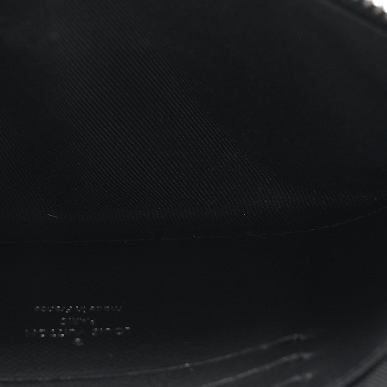 Louis Vuitton Monogram Eclipse Discovery Pochette 5 of 6